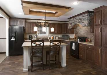 Model Mobile Home E73-35 Master Bath View